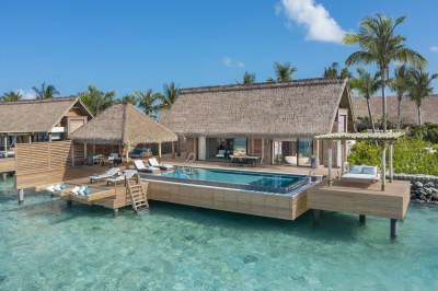Two Queen Bedded Reef Villa with Pool